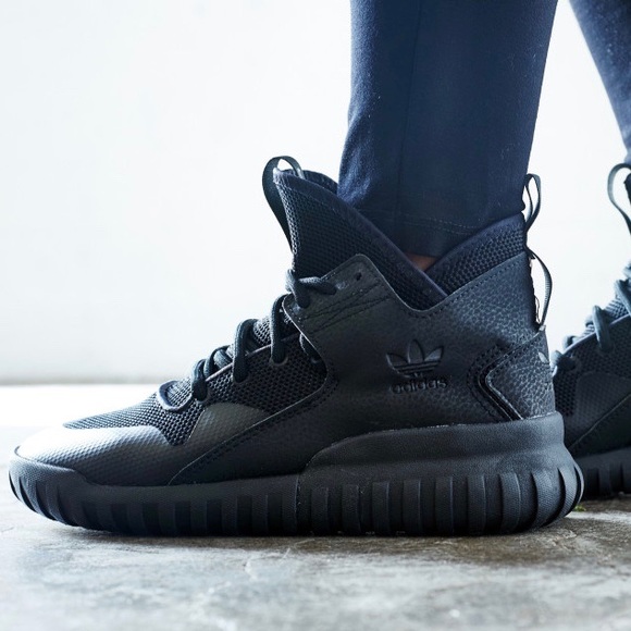 adidas tubular x triple black